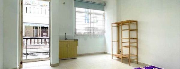 Giá 4 triệu/tháng, cho thuê chung cư diện tích chung là 40m2 vị trí đặt tọa lạc gần Cách Mạng, Hồ Chí Minh, căn hộ bao gồm 2 phòng ngủ, 1 WC gọi ngay!-02