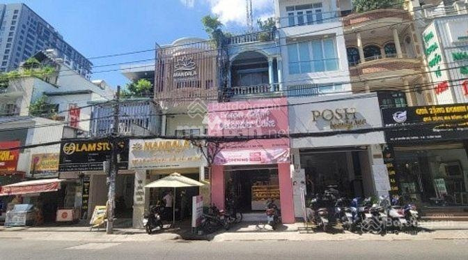 Nhà có tổng 6 PN, cho thuê nhà, thuê ngay với giá bàn giao chỉ 38 triệu/tháng có một diện tích 70m2 vị trí đặt tọa lạc gần Tô Hiến Thành, Hồ Chí Minh-01