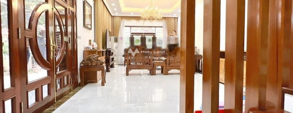 Vị trí nằm ngay Cổ Nhuế 1, Hà Nội, bán biệt thự, giá bán đàm phán chỉ 48 tỷ diện tích chung 171m2, trong nhà này bao gồm 6 PN giấy tờ nhanh chóng-03