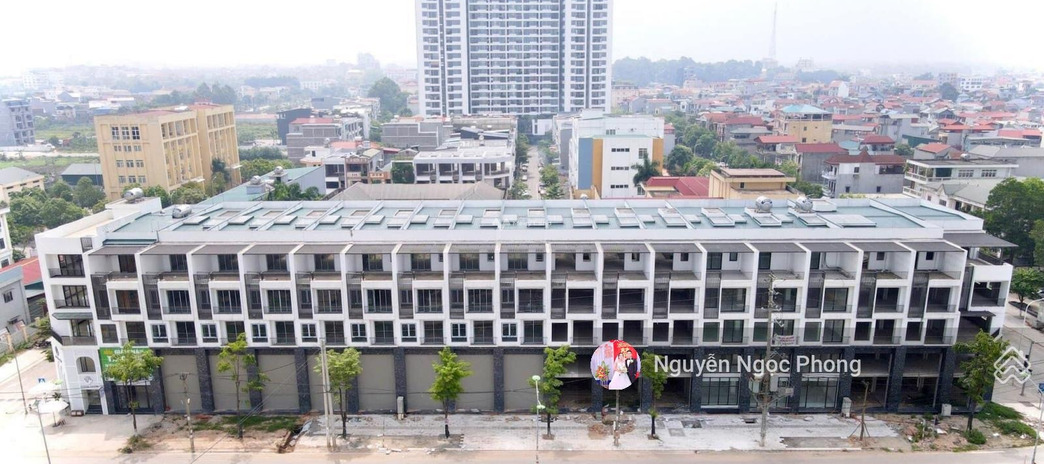 Bán nhà 5 tầng đường Nguyễn Tất Thành Tích Sơn, Tp Vĩnh Yên diện tích 143m2, kinh doanh sầm uất 