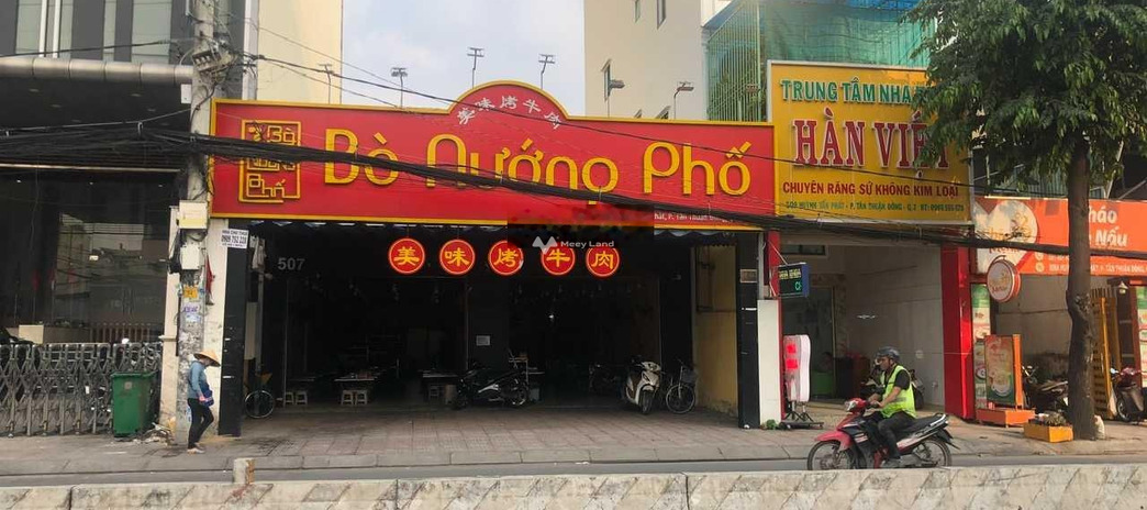 Nhà có nhu cầu cho thuê nhà Bên trong Huỳnh Tấn Phát, Tân Thuận Tây, giá thuê bàn giao 80 triệu/tháng có diện tích chung là 330m2 giá có thể fix