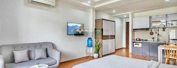 Tổng quan căn hộ này thì có 1 phòng ngủ, cho thuê căn hộ vị trí mặt tiền tọa lạc trên Đường D1, Hồ Chí Minh, 1 WC giao thông đông đúc-03