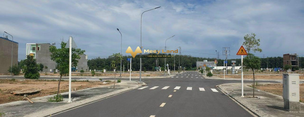 Ngay Đường DH409, Thị Xã Tân Uyên bán đất 1.2 tỷ, hướng Đông Nam có dt chính 72m2-03