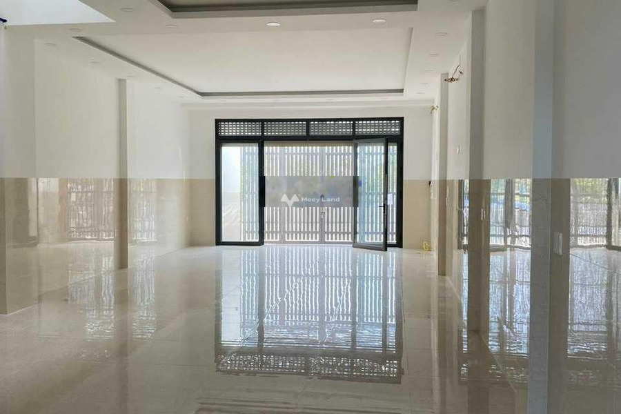 Bán nhà có diện tích chung 123m2 vị trí đẹp ngay ở Phước Long B, Hồ Chí Minh giá bán 22 tỷ-01