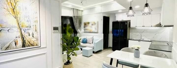 Giá 9 triệu/tháng, cho thuê chung cư diện tích gồm 75m2 vị trí đẹp tại Hòa Thạnh, Tân Phú, căn này có tổng 2 PN, 2 WC hẻm rộng-03
