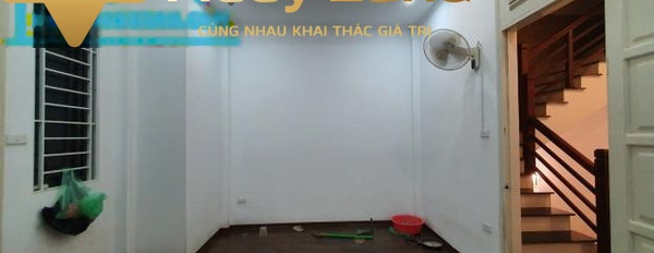 Bán nhà mặt tiền nằm ở Khương Mai, Thanh Xuân giá bán cạnh tranh chỉ 4.5 tỷ có dt chung là 65 m2 tổng quan căn này có 5 PN-03