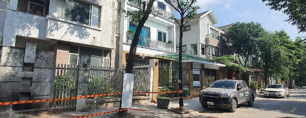 Diện tích 200m2, bán biệt thự vị trí ngay tại Phú La, Hà Đông, trong ngôi nhà này có 5 PN, 5 WC pháp lý nhanh-02