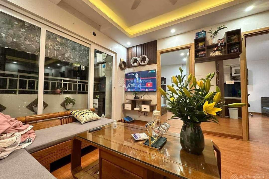 Nằm tại Hà Đông, Hà Nội bán chung cư giá bán đề cử chỉ 2.25 tỷ, hướng Tây - Bắc, trong căn hộ này gồm 2 phòng ngủ, 1 WC nhà phong thủy tốt-01