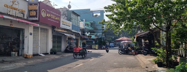 Bán căn nhà Phía trong Phú Thạnh, Hồ Chí Minh giá bán chính chủ 15.2 tỷ diện tích gồm 173m2 tổng quan nhà này thì có 2 PN cảm ơn đã xem tin-02