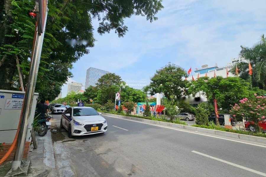 Bán nhà vị trí đẹp tọa lạc gần Trịnh Công Sơn, Hà Nội giá bán cực rẻ chỉ 19.11 tỷ có diện tích chính 147m2-01