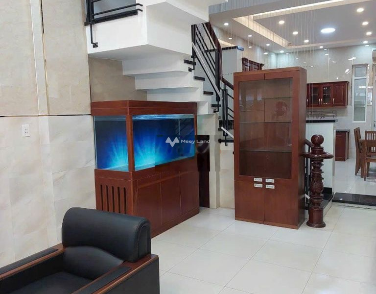Vị trí nằm trên Quận 7, Hồ Chí Minh cho thuê nhà thuê ngay với giá ngạc nhiên 20 triệu/tháng-01