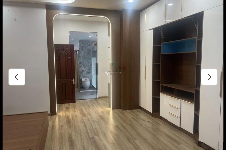 Bán nhà mặt tiền nằm ở Nha Trang, Khánh Hòa giá bán đề xuất chỉ 6.2 tỷ có diện tích 50m2, hướng Tây - Bắc trong nhà nhìn chung có tổng 3 PN-01