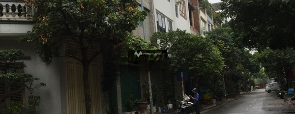 Gia đình đang cho thuê nhà vị trí thuận tiện ngay tại Phùng Hưng, Hà Đông, giá thuê mua liền 18 triệu/tháng diện tích sàn là 75m2 cực kì tiềm năng-02