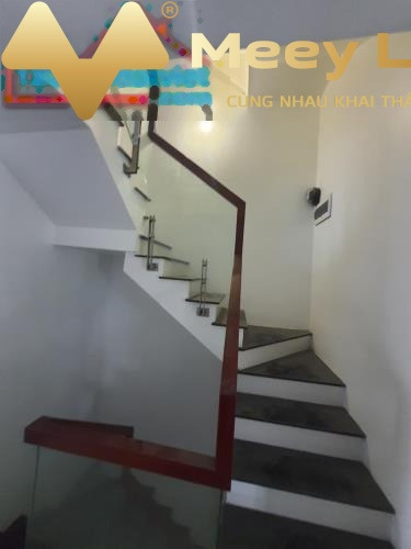 Bán nhà tọa lạc trên Mai Dịch, Hà Nội vào ở luôn giá chốt nhanh từ 6.95 tỷ có dt chung là 56 m2 tổng quan nhà này có 5 PN-01