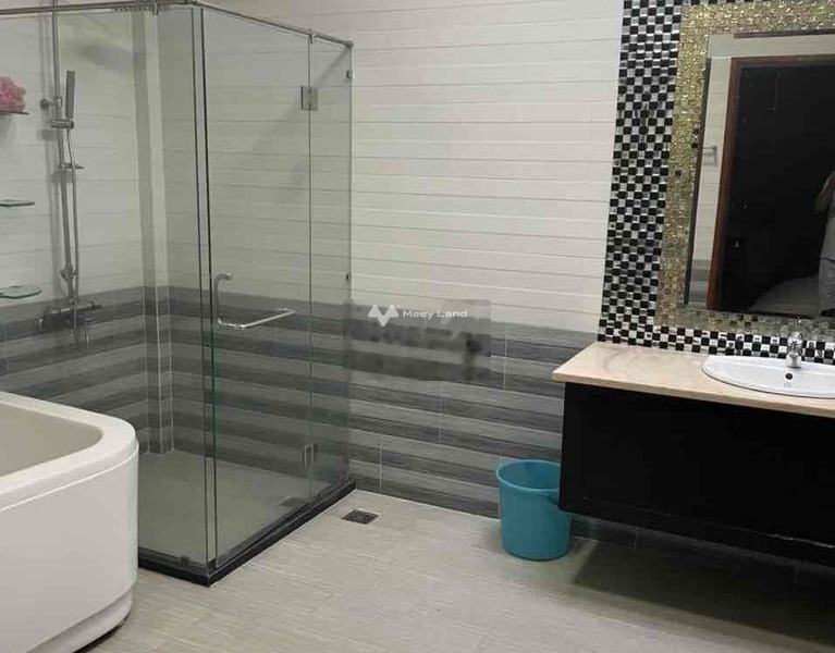 Cho thuê nhà ở với diện tích chuẩn 160m2 thuê ngay với giá khuyến mãi 15 triệu/tháng vị trí thuận tiện ngay tại Bình Tân, Hồ Chí Minh-01