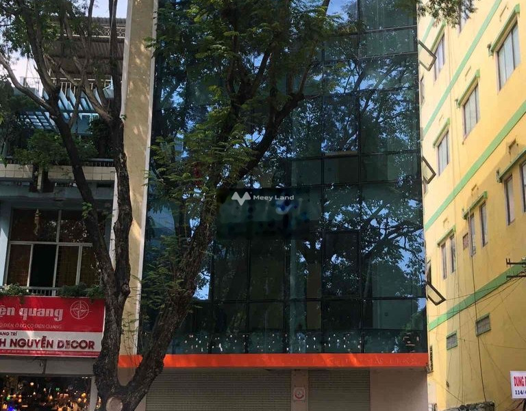 Vị trí tại Quận 1, Hồ Chí Minh bán nhà bán ngay với giá hấp dẫn 40 tỷ diện tích gồm 50m2 trong căn này thì gồm 6 PN liên hệ trực tiếp để được tư vấn-01