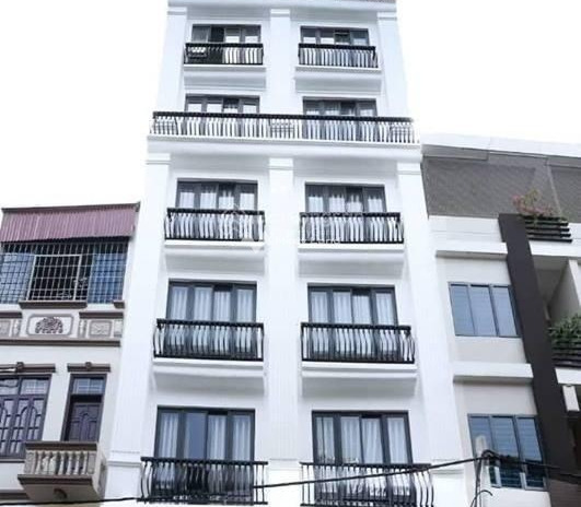 Cho thuê nhà Nằm ngay trên Cửa Đông, Hà Nội, giá thuê hấp dẫn chỉ 85 triệu/tháng có diện tích chuẩn 72m2