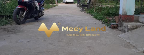 Bán nhà tọa lạc ngay ở Xã Tịnh Phong, Tỉnh Quảng Ngãi giá bán ngay chỉ 980 triệu có dt chính 125 m2-02