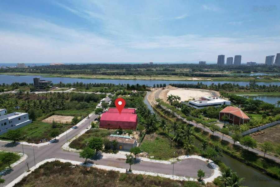 Vị trí đặt ngay trung tâm Ngũ Hành Sơn, Đà Nẵng bán đất giá bán siêu mềm từ 15.81 tỷ có diện tích chuẩn 527m2-01