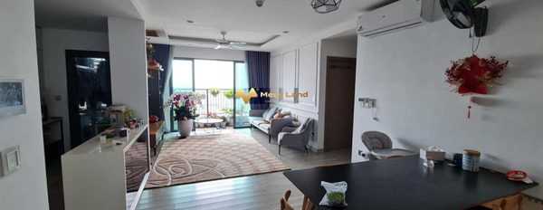 Diện tích 115m2, cho thuê chung cư giá ưu đãi chỉ 15 triệu/tháng vị trí đẹp tọa lạc ngay ở Long Biên, Hà Nội, trong căn hộ này 3 phòng ngủ, 2 WC nhà v...-02