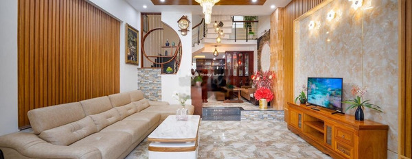 Cho thuê nhà tọa lạc tại Sơn Trà, Đà Nẵng, giá thuê giao lưu từ 20 triệu/tháng diện tích chung quy 75m2, nhà bao gồm 5 phòng ngủ-02