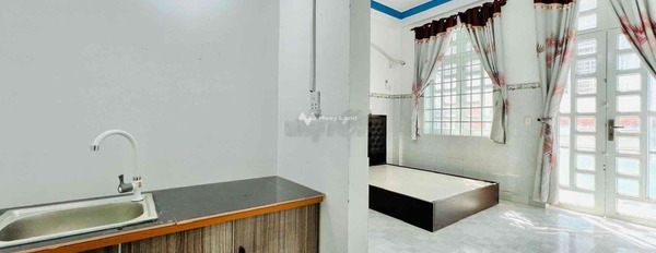 Chung cư 1 phòng ngủ, cho thuê căn hộ vị trí thuận lợi gần Tân Quý, Tân Phú, trong căn hộ này gồm 1 phòng ngủ, 1 WC vị trí trung tâm-02