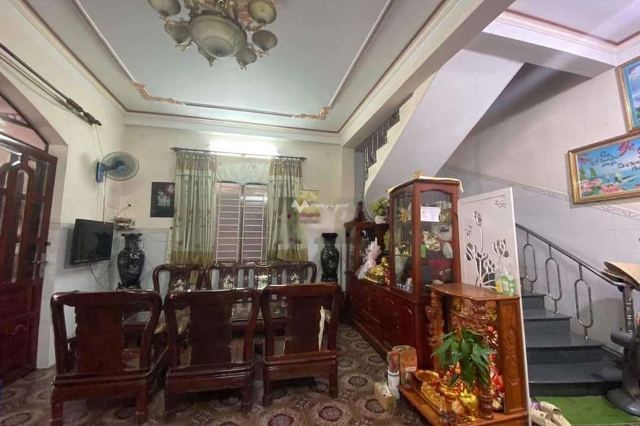 Có diện tích 1235m2 bán nhà vị trí mặt tiền tọa lạc ở Phú Lợi, Thủ Dầu Một hướng Đông nhà nhìn chung có tổng 3 phòng ngủ 2 WC cảm ơn bạn đã đọc tin-01