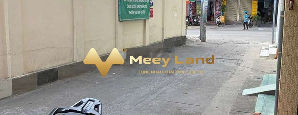 Diện tích trong khoảng 18m2, cho thuê nhà ở vị trí đặt ở Quận 1, Hồ Chí Minh có chỗ để xe-02