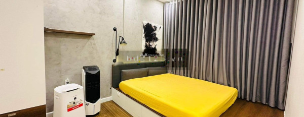 Trong căn hộ nhìn chung gồm 2 PN, cho thuê căn hộ vị trí mặt tiền tọa lạc ngay tại Quận 9, Hồ Chí Minh, 2 WC dọn vào ở ngay-02