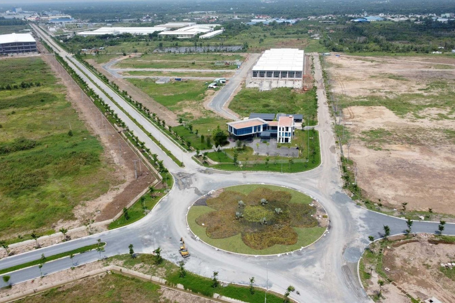 Bán đất diện tích chính là 10000m2 vị trí đẹp ở Hựu Thạnh, Đức Hòa-01