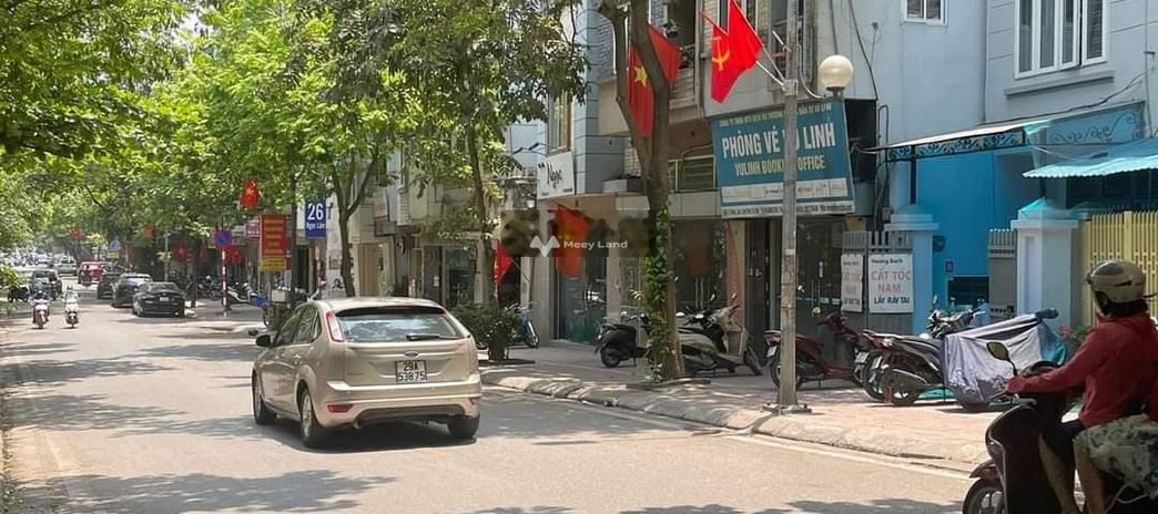 Vị trí mặt tiền tọa lạc tại Long Biên, Hà Nội bán đất giá bán cạnh tranh từ 6 tỷ diện tích chung là 58m2