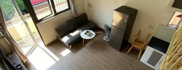 Cho thuê chung cư tọa lạc tại Phường 13, Hồ Chí Minh, trong căn hộ tổng quan bao gồm 1 PN, 1 WC tiện ích bao phê-03