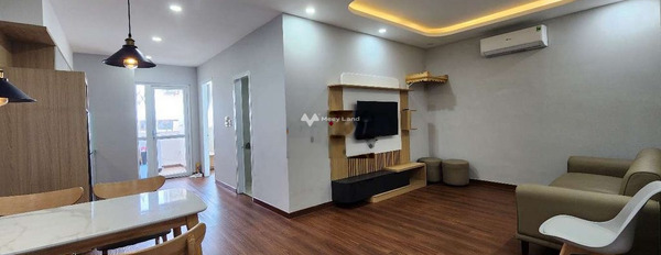 Hướng Bắc, cho thuê chung cư vị trí đẹp ngay ở Trần Phú, Khánh Hòa, tổng quan ở trong căn hộ gồm 2 phòng ngủ, 2 WC tiện ích bao phê-03