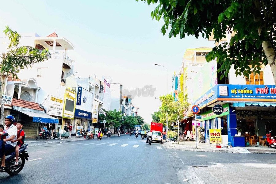 Bán hộ căn nhà Nằm ngay trên Tân Sơn Nhì, Hồ Chí Minh bán ngay với giá khoảng từ 14 tỷ diện tích 64m2 tổng quan nhà 4 phòng ngủ ở lâu dài-01
