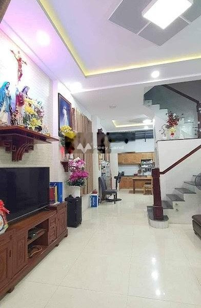 Có diện tích chính 70m2 bán nhà vị trí mặt tiền ngay trên Linh Đông, Thủ Đức trong nhà này có 2 PN 3 WC liên hệ ngay để được tư vấn-01