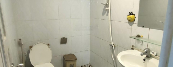 Bán gấp căn chung cư Quân Khu 7, Quận 12 căn góc, 66m2, 2PN, 2WC: 0938 379 *** -02