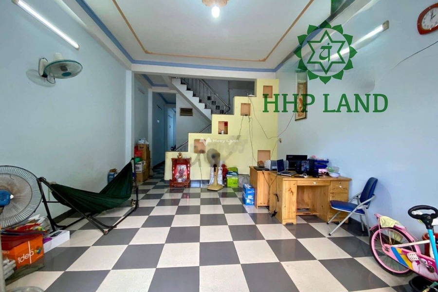 Vị trí đặt nằm trên Tam Hòa, Đồng Nai cho thuê sàn văn phòng diện tích khoảng là 75m2 nội thất âm tường Nhà trống-01