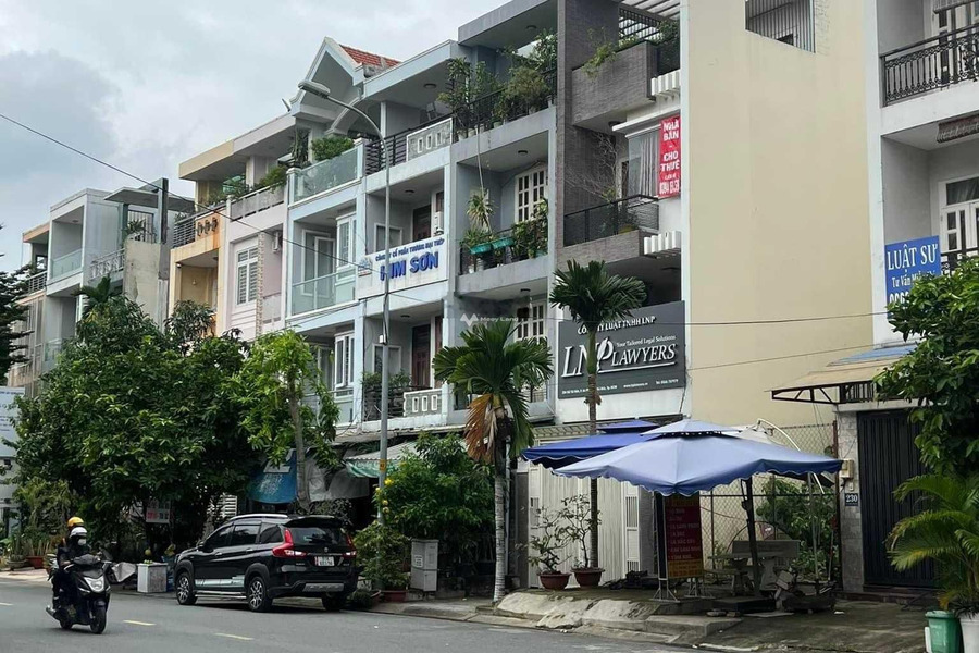Bán liền kề căn nhà có nội thất đa dạng Đầy đủ vị trí đẹp gần An Phú, Hồ Chí Minh bán ngay với giá hiện tại 17 tỷ diện tích rộng rãi 80m2-01