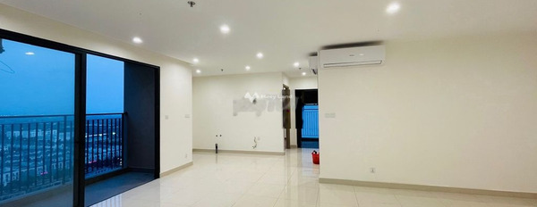 Nhìn chung có tổng 3 PN, cho thuê căn hộ vị trí thuận lợi tọa lạc ngay ở Yên Viên, Hà Nội, 2 WC dọn vào ở ngay-02