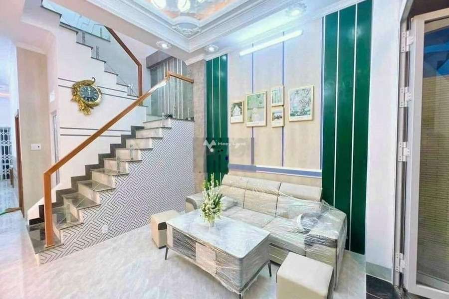 Bán nhà có diện tích gồm 85m2 vị trí mặt tiền tọa lạc tại Phường 9, Hồ Chí Minh bán ngay với giá bất ngờ 13.8 tỷ nhà nhìn chung bao gồm 5 PN-01