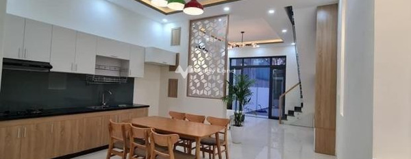 Nhà có 6 PN bán nhà giá bán đặc biệt chỉ 13.9 tỷ diện tích chuẩn 110m2 vị trí thuận lợi ngay tại Lê Văn Phan, Tân Phú-03