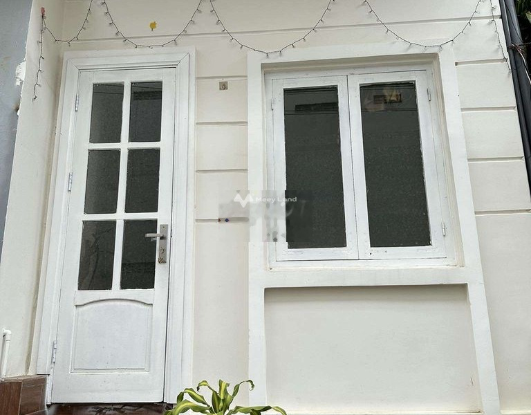Cho thuê nhà nằm ở Đà Lạt, Lâm Đồng, thuê ngay với giá thị trường 6 triệu/tháng có một diện tích sàn 60m2, trong căn này gồm 2 PN-01