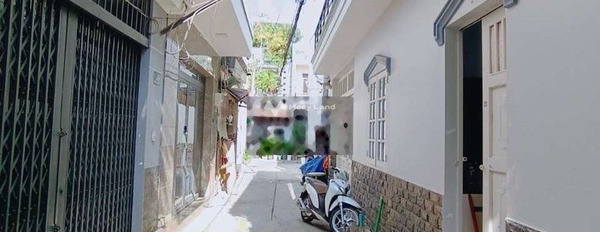Có diện tích chung 30m2 bán nhà nằm ở Phú Thọ Hòa, Tân Phú ngôi nhà có 2 phòng ngủ 2 WC cảm ơn bạn đã đọc tin.-03