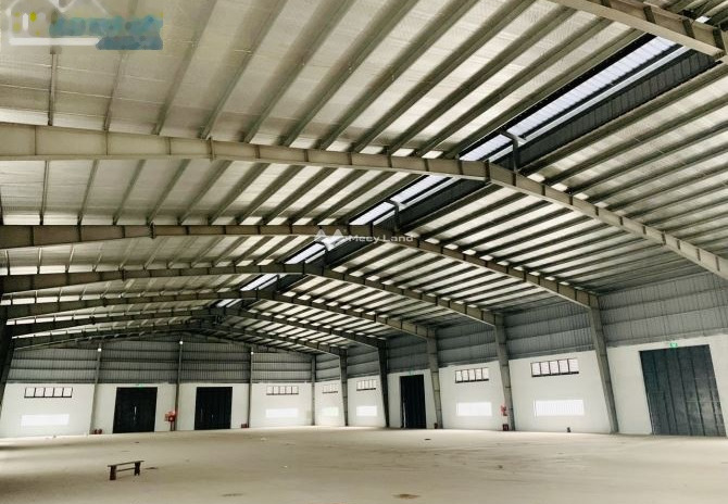 Vị trí đẹp tọa lạc ngay ở Văn Giang, Hưng Yên cho thuê kho bãi 1500m2 thuê ngay với giá bất ngờ chỉ 105 triệu/tháng lh ngay kẻo lỡ