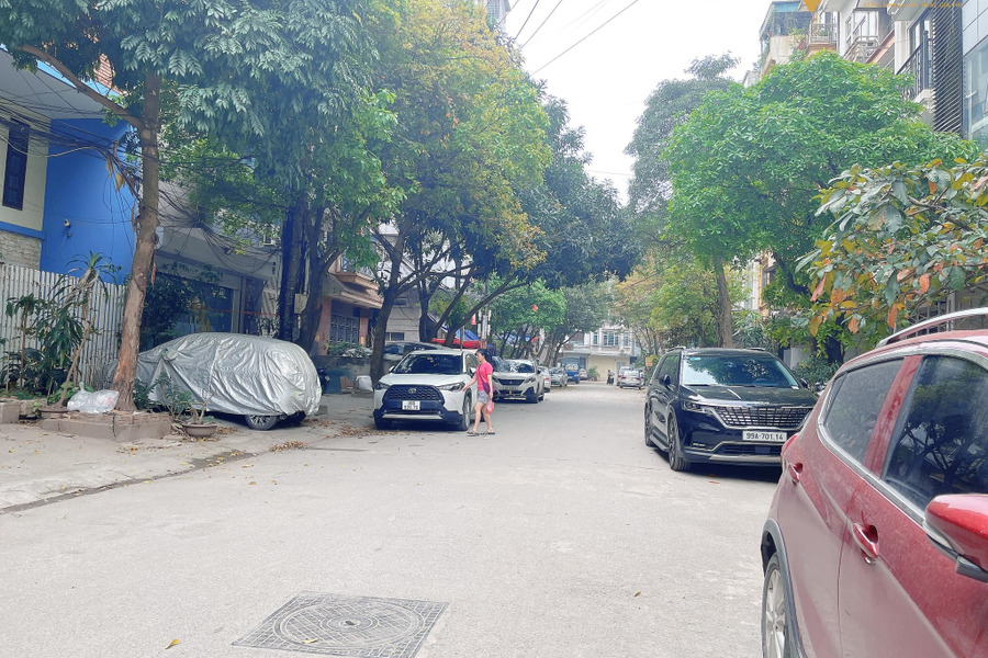 Hiếm Phạm Văn Đồng, Cầu Giấy, 80m2, mặt tiền 6m, phân lô, gara ô tô vỉa hè, kinh doanh chỉ 20,35 tỷ-01