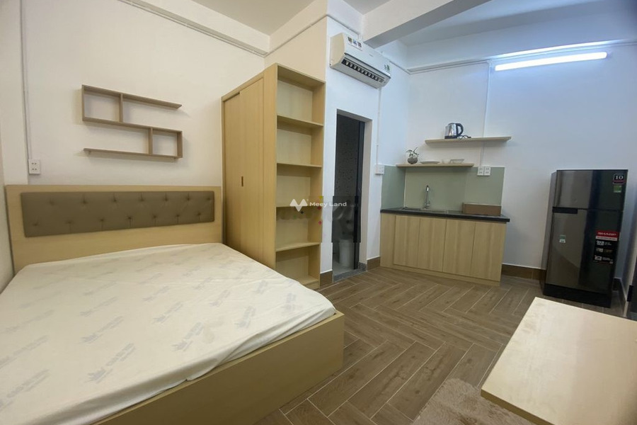Cho thuê căn hộ vị trí tốt ngay Phường 15, Hồ Chí Minh giá thuê đề cử từ 5.5 triệu/tháng, căn này có 1 phòng ngủ, 1 WC bãi đậu xe rộng-01