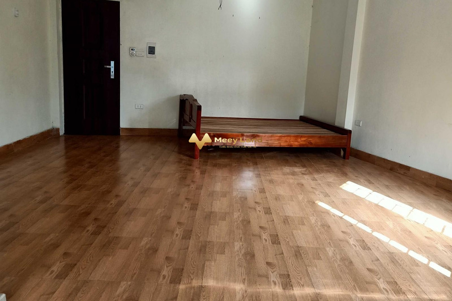 Mễ Trì Hạ, Nam Từ Liêm diện tích 40 m2 19 phòng ngủ cho thuê phòng trọ phòng tổng quan gồm có Điều hòa, nóng lạnh, giường tủ, bàn bếp,thang máy, 19 WC...-01