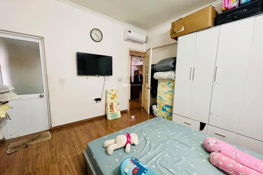 Tổng quan ngôi căn hộ này 3 PN, bán căn hộ vị trí đẹp nằm ở Nguyễn Trãi, Thanh Xuân, trong căn hộ gồm có 3 phòng ngủ, 2 WC khu vực đông đúc-01