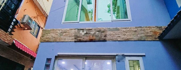 Bán nhà có diện tích chính 16m2 vị trí mặt tiền tọa lạc ngay tại Quận 3, Hồ Chí Minh giá bán cực tốt 4.6 tỷ ngôi nhà có tất cả 3 phòng ngủ, 4 WC-02