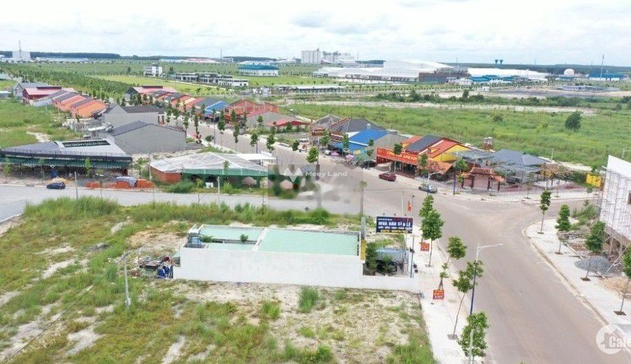Giá bán cực rẻ từ 500 triệu, Bán đất với diện tích khoảng 500m2 vị trí tiện lợi ngay tại Bình Long, Bình Phước thích hợp kinh doanh-01